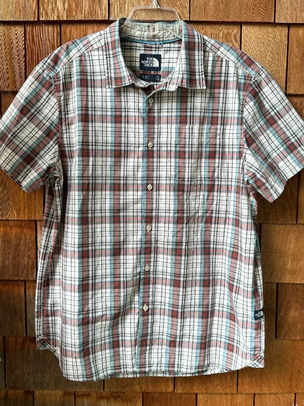 EUC The North Face Gray Plaid Short Sleeve Cotton Camp Shirt in Men's X-Large